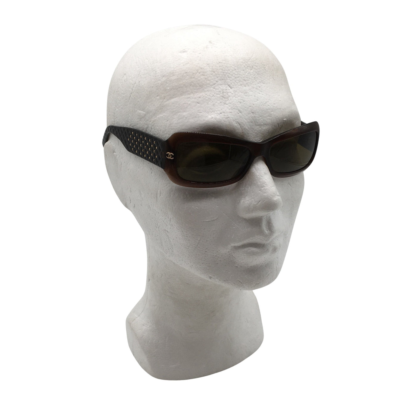 Aurinkolasit, koko Ei kokoa