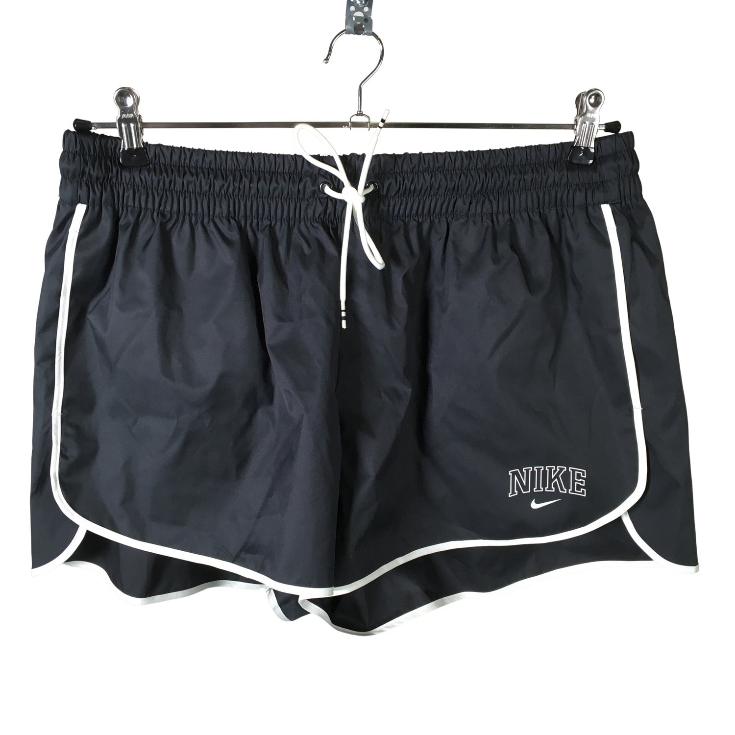 Urheilushortsit  Urheilushortsit, koko 42  Nike 