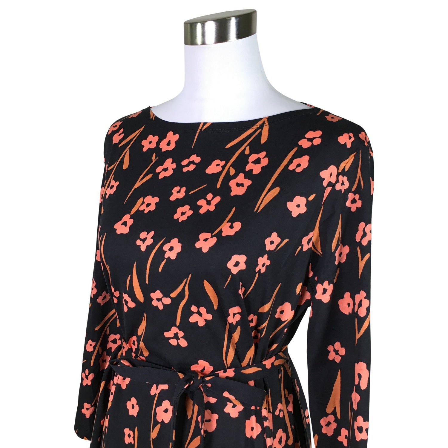  Mekko  Trikoomekko, koko 40  Marimekko 
