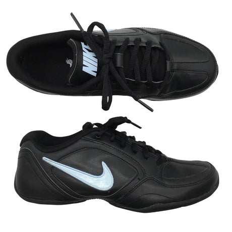 Unisex Nike - Sisäliikuntakengät, koko 37 -  ()