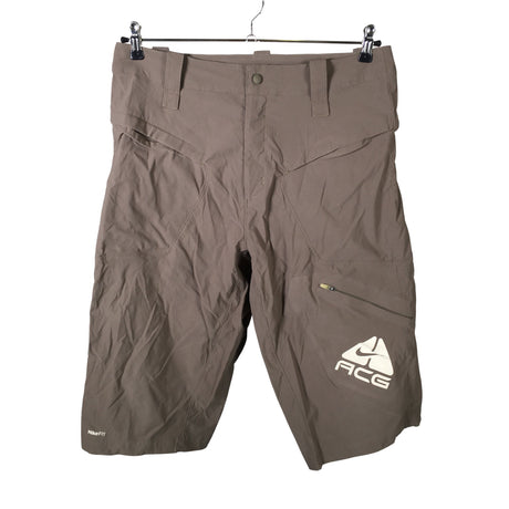 Unisex Nike - Urheilushortsit, koko M -  ()