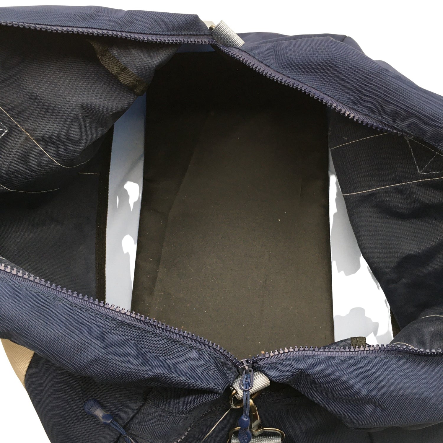  Urheilukassi  Urheilukassi, koko Maxi  Helly Hansen 
