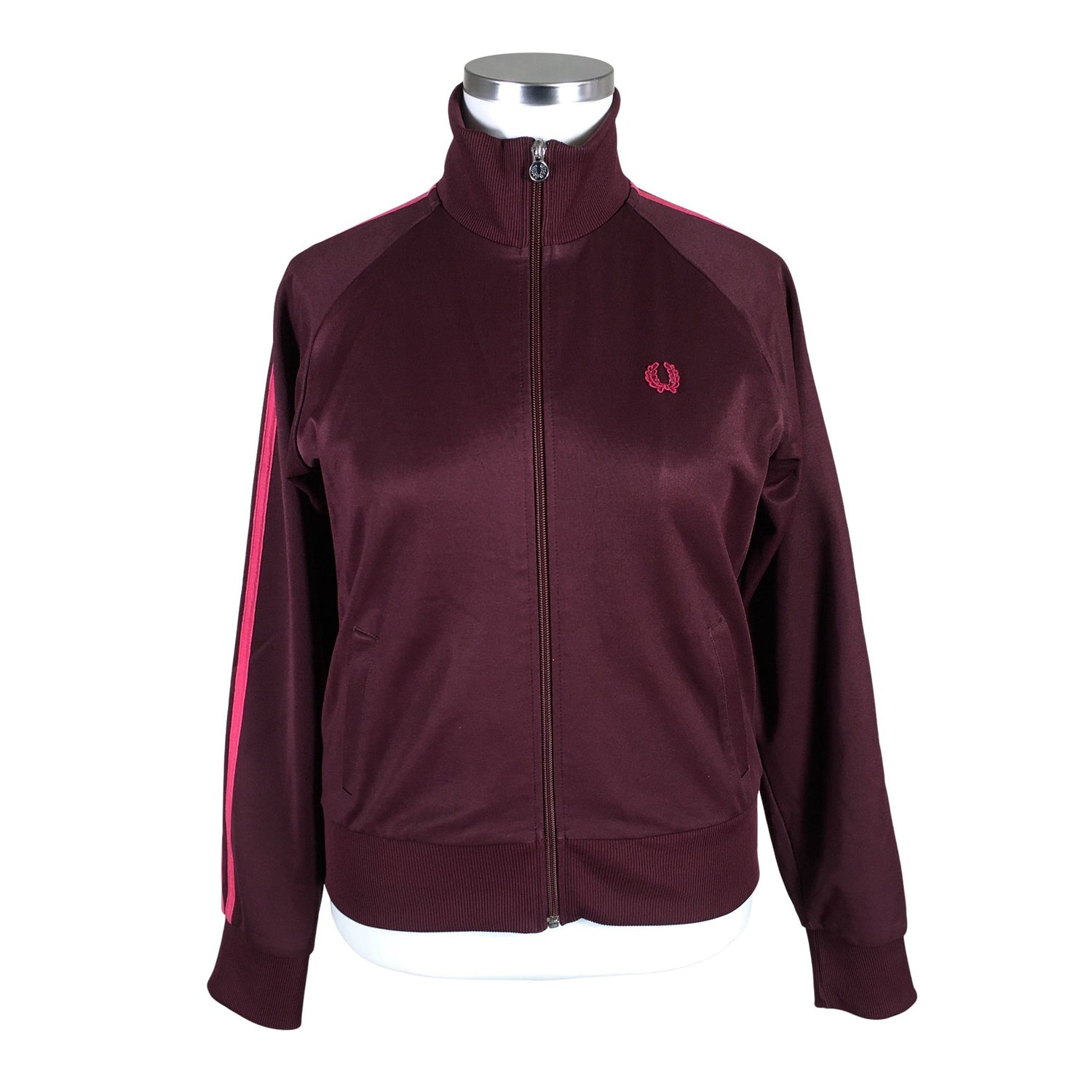  Urheilutakki  Verryttelytakki, koko 42  Fred Perry 