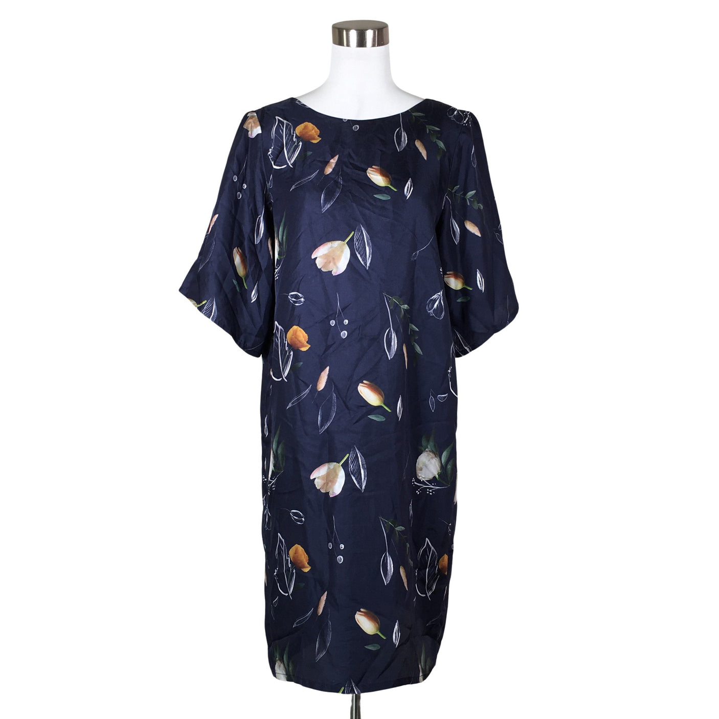 Unisex Uhana Design - Sifonkimekko, koko 34 -  (1)