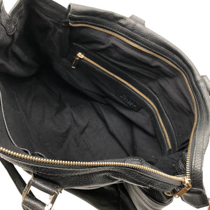 Käsilaukku, koko Maxi