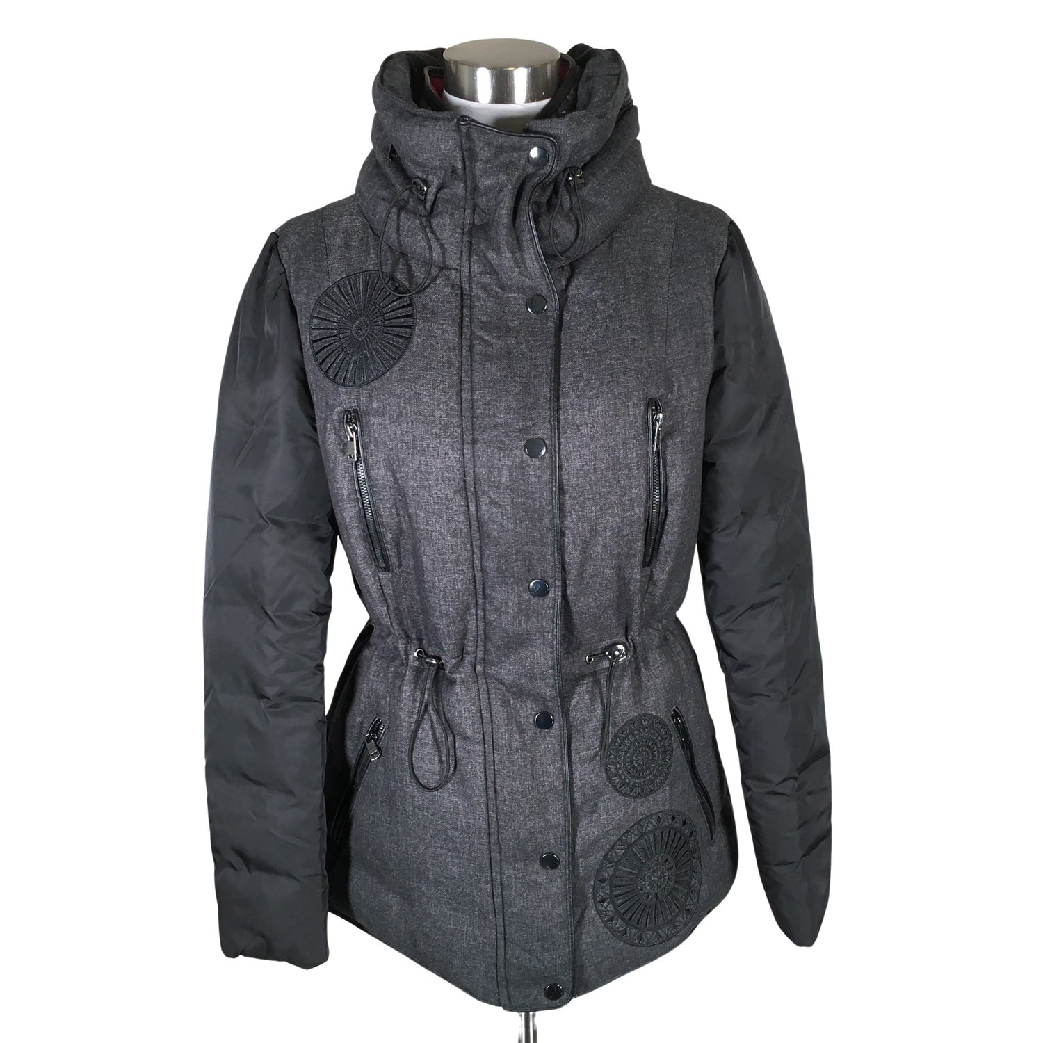  Toppatakki  Toppatakki, koko 40  Desigual 