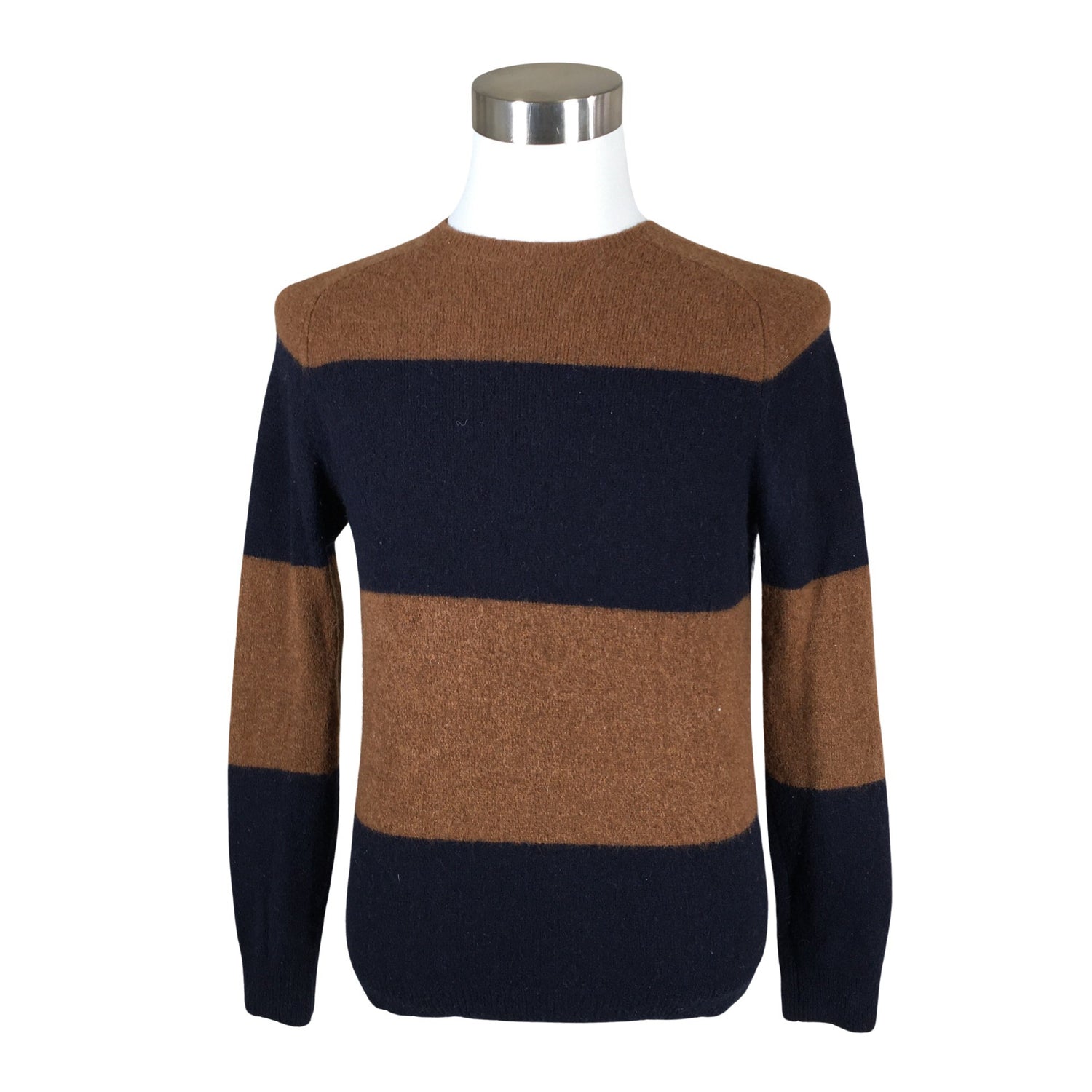  Neulepaita  Neulepaita, koko M  Massimo Dutti 