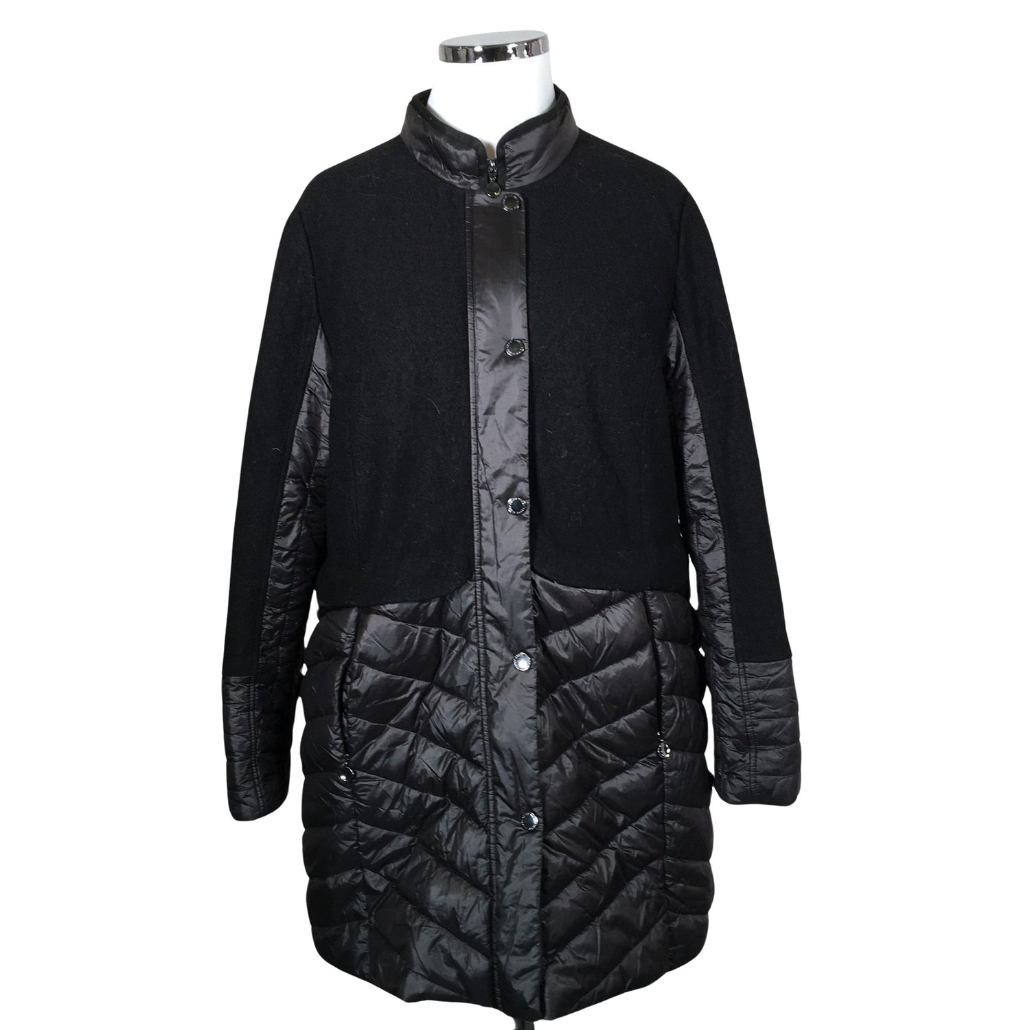  Kevyttoppatakki  Kevyttoppatakki, koko 48  Gerry Weber 