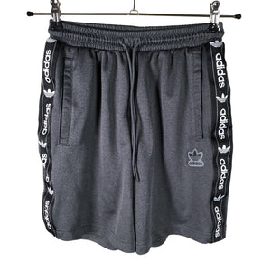 Unisex Adidas - Urheilushortsit, koko XS -  (1)