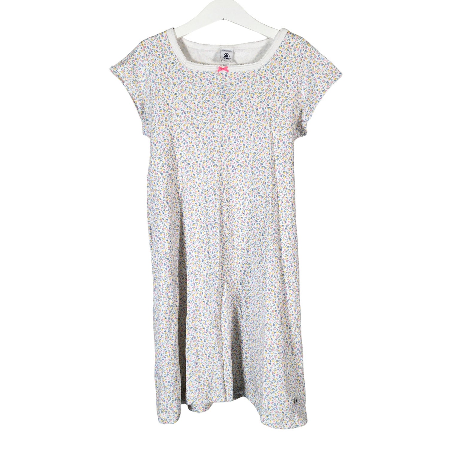 Yöpaita, koko 134 - 140