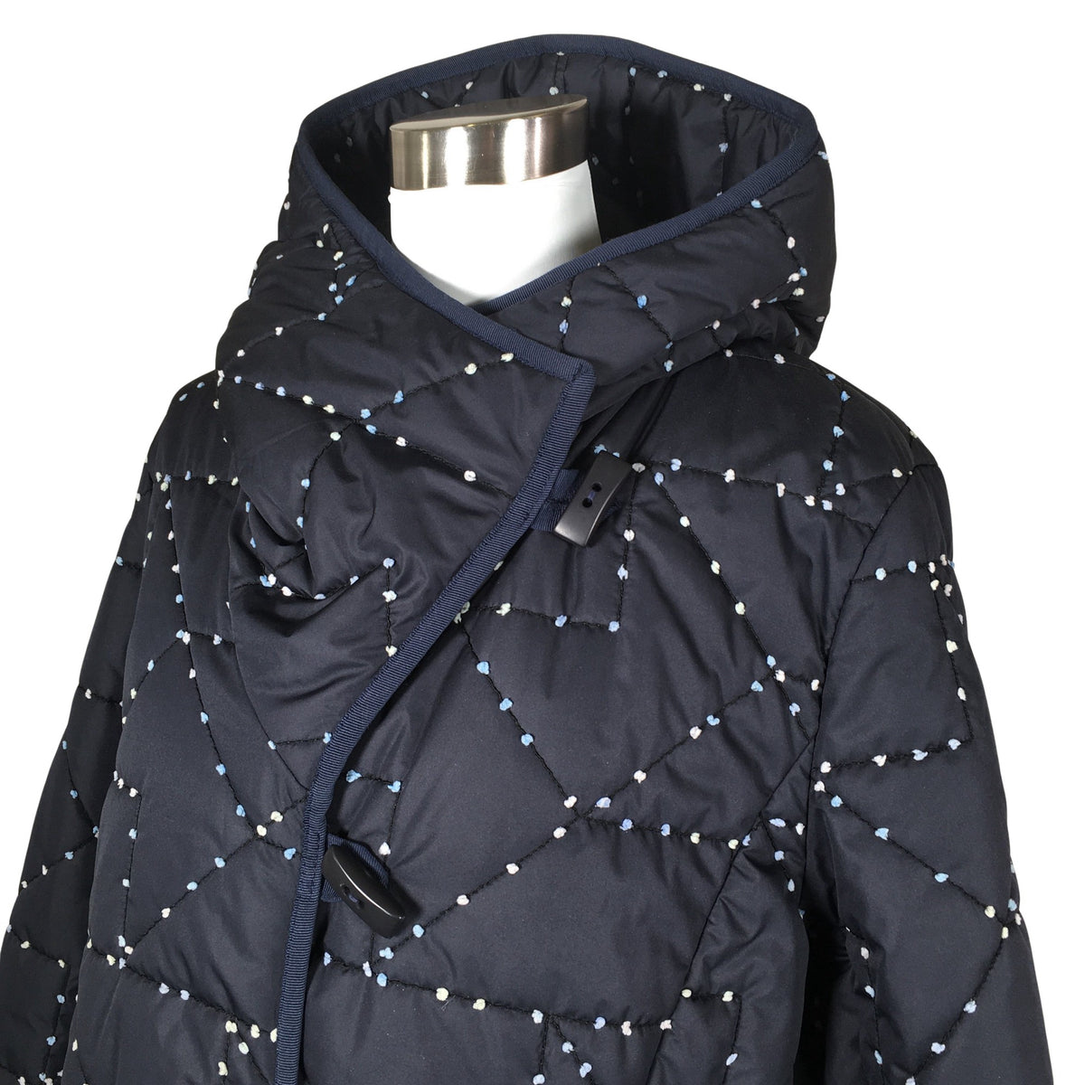Unisex Aino - Toppatakki, koko 40 -  (3)