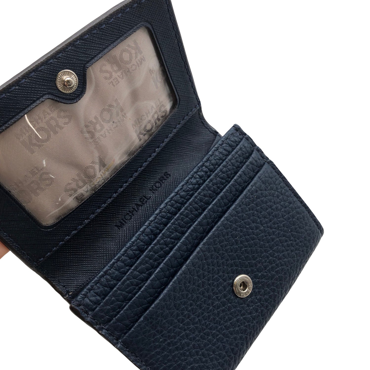 Lompakko, koko Ei kokoa