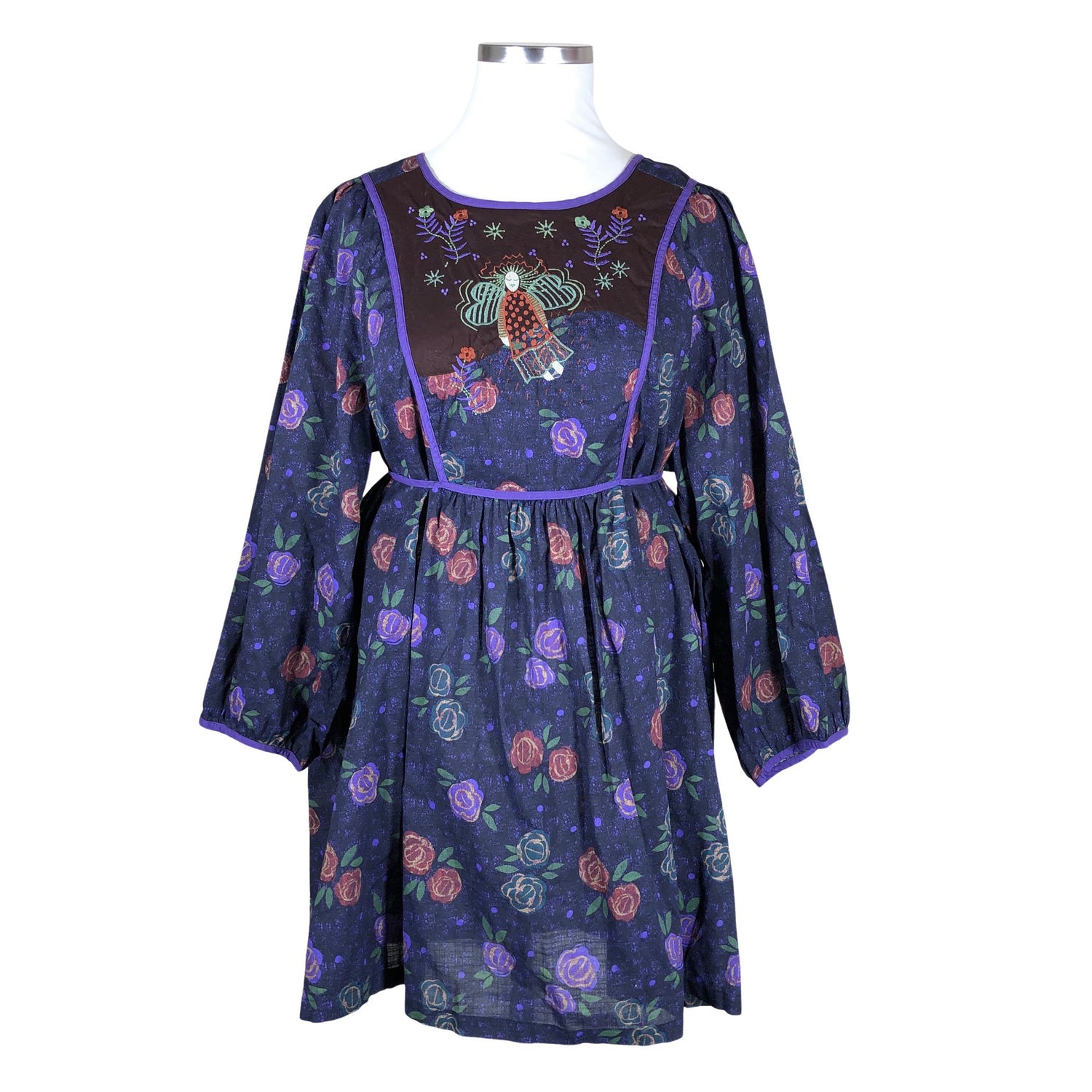  Mekko  Kangasmekko, koko 42  Gudrun Sjöden 