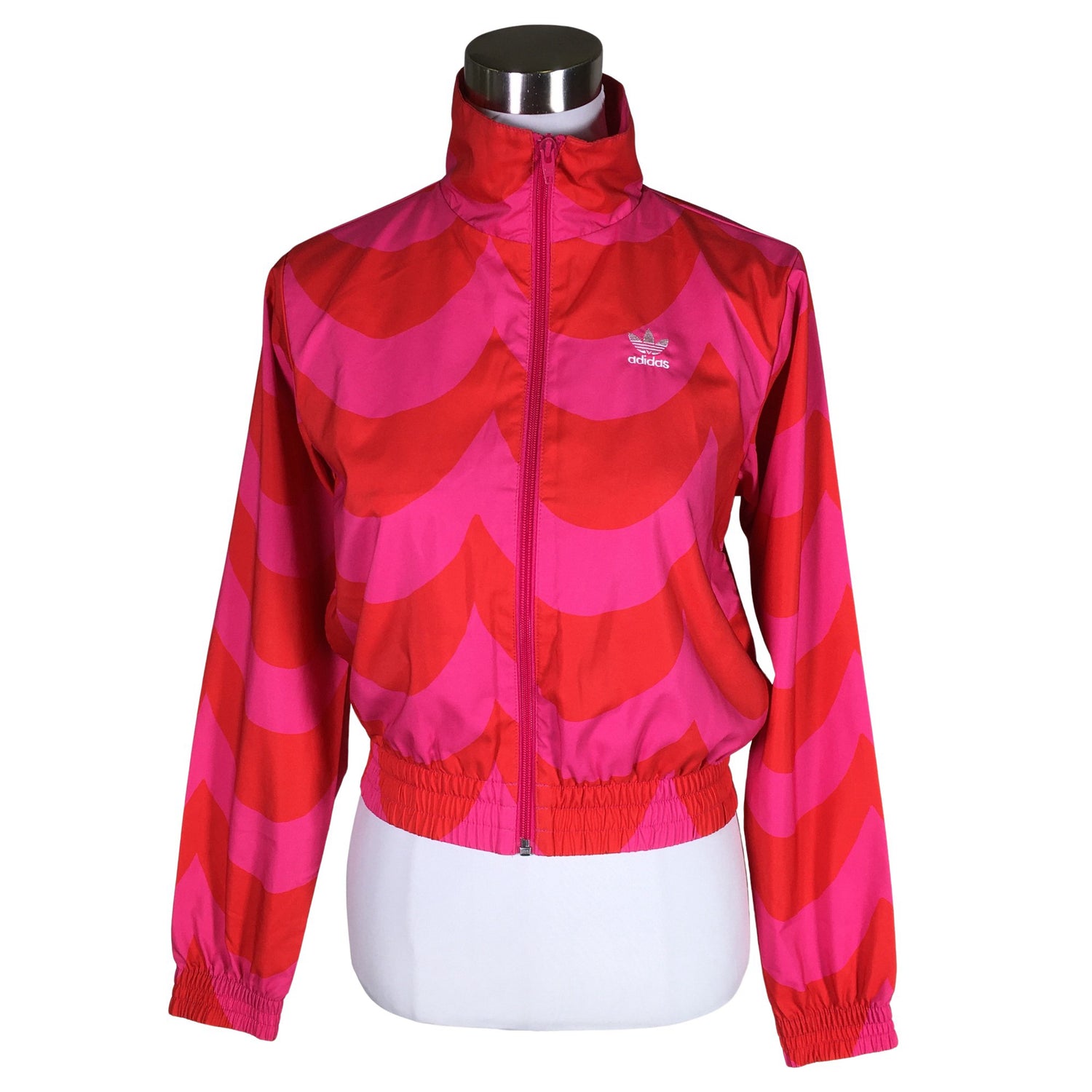  Urheilutakki  Ulkoilutakki, koko 32  Adidas 