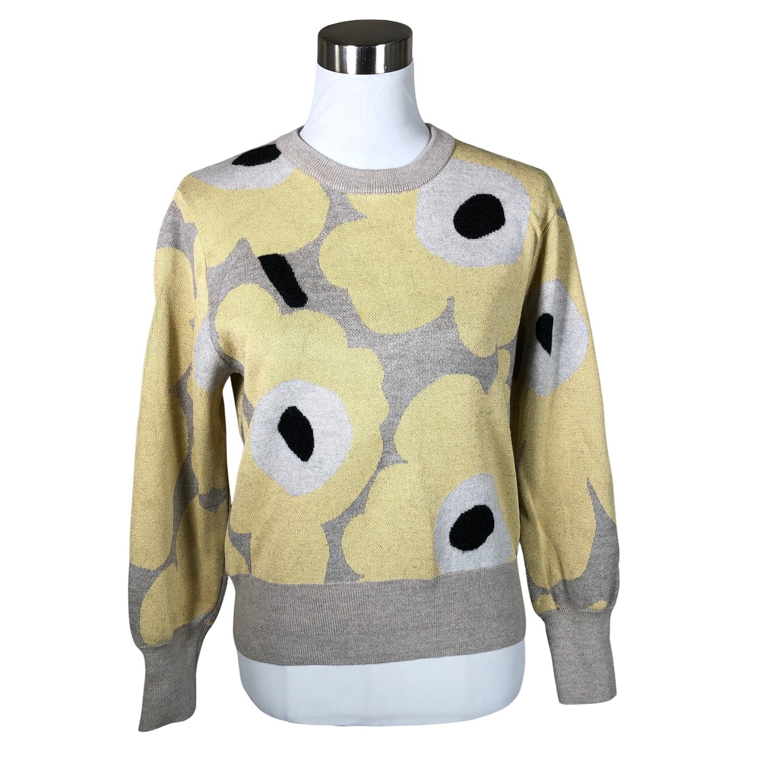  Neulepaita  Neulepaita, koko 38  Marimekko 