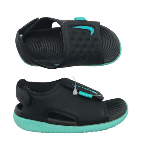 Unisex Nike - Sandaalit, koko 23 -  ()