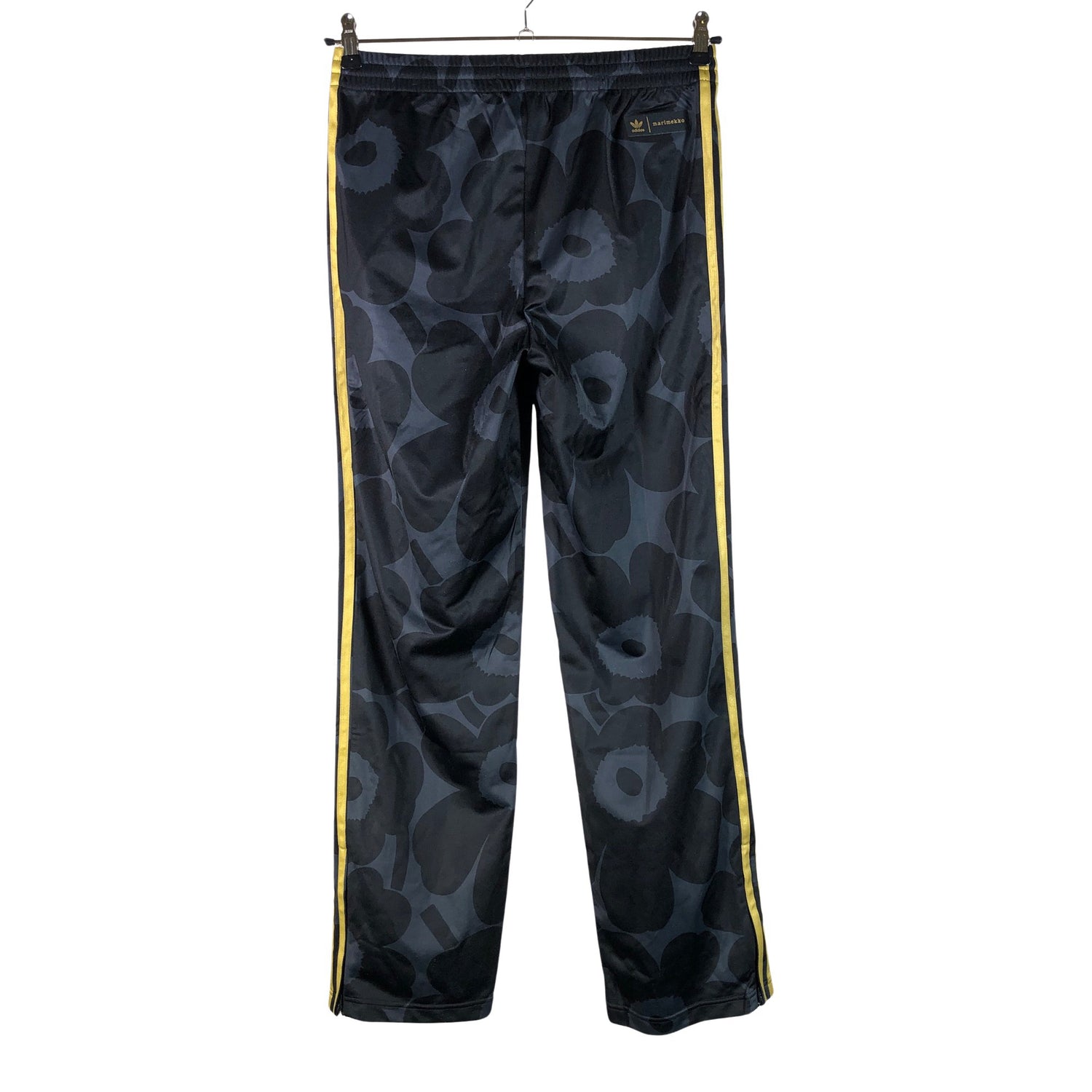  Urheiluhousut  Verryttelyhousut, koko 38  Adidas 