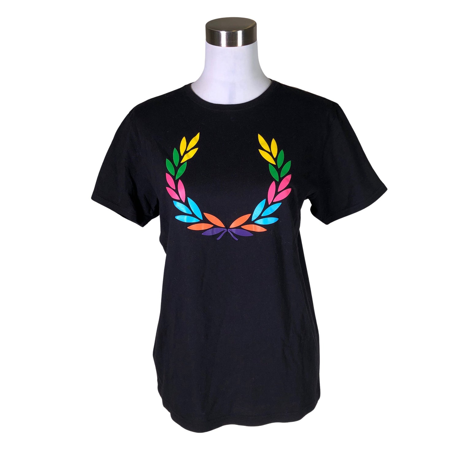  T-paita  T-paita, koko 40  Fred Perry 