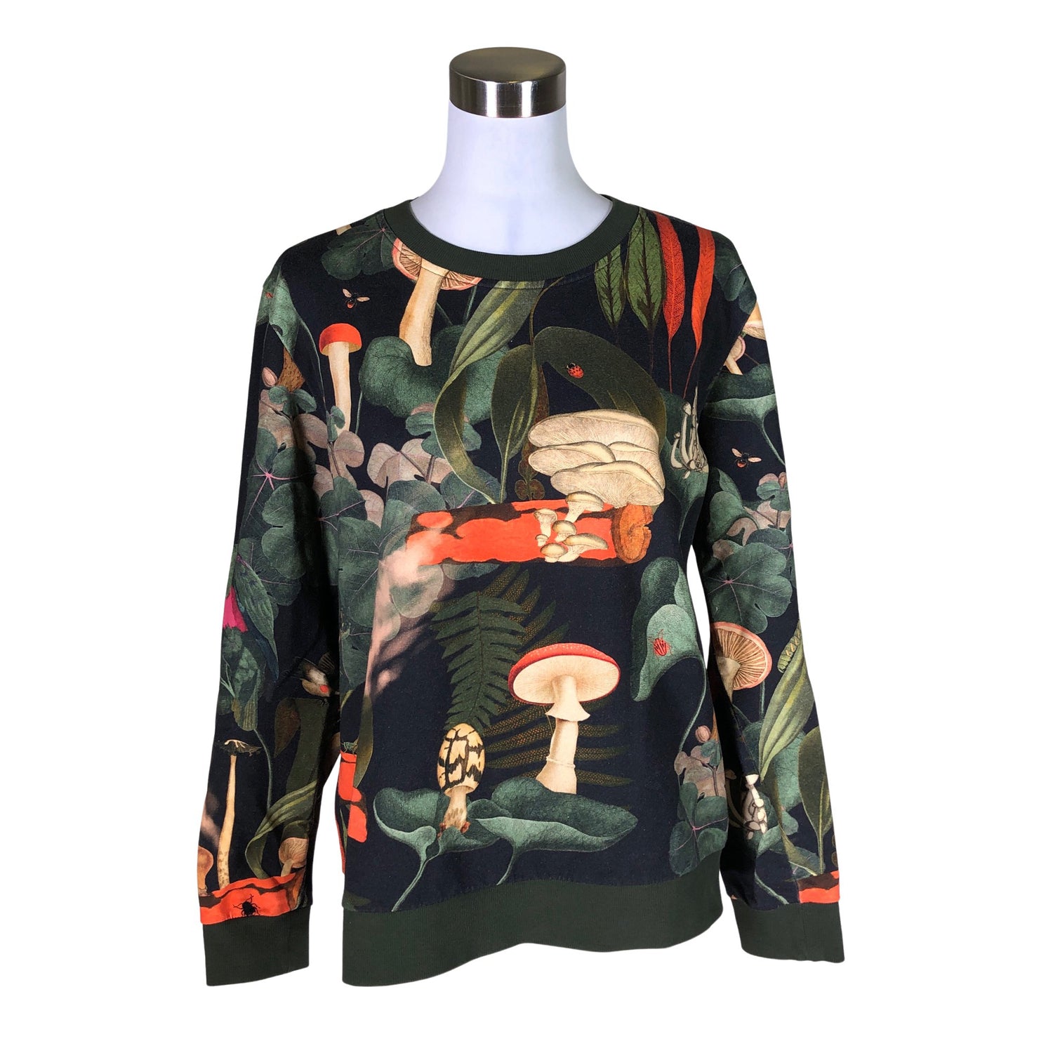 Collegepaita, koko 40