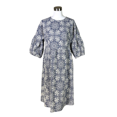 Unisex Kuusama - Juhlamekko, koko 40 -  ()