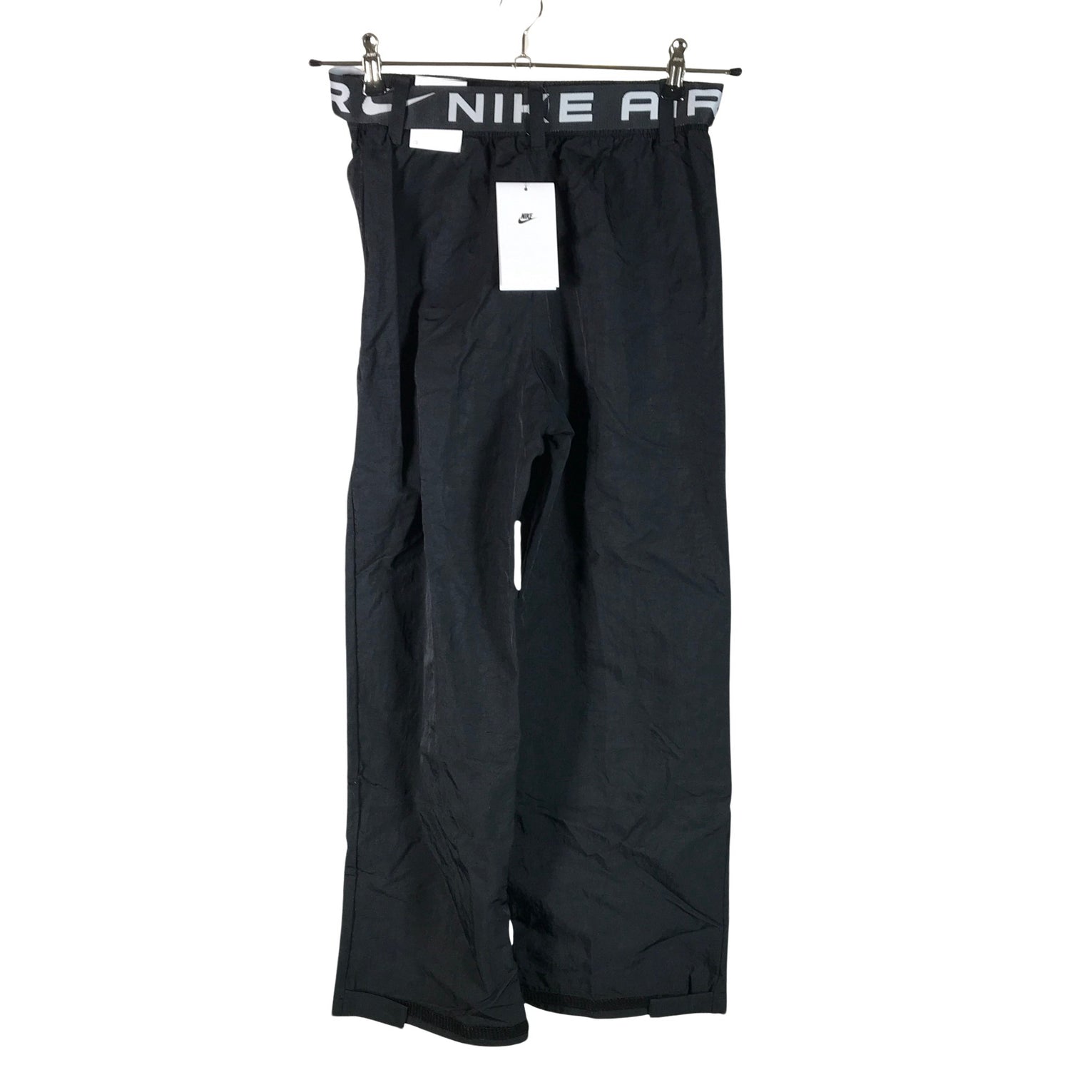  Urheiluhousut  Urheiluhousut, koko 146 - 152  Nike 