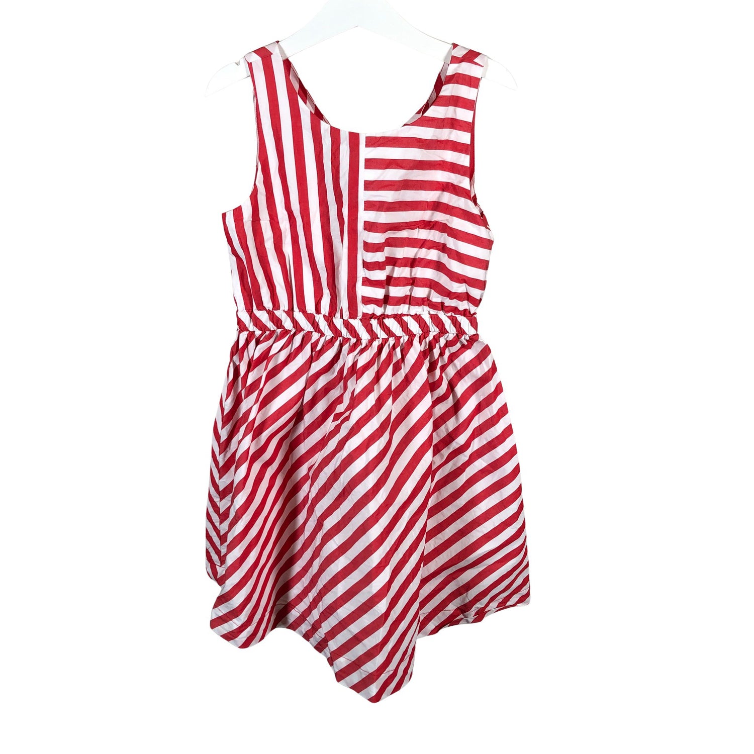  Mekko  Kangasmekko, koko 134 - 140  Zara 