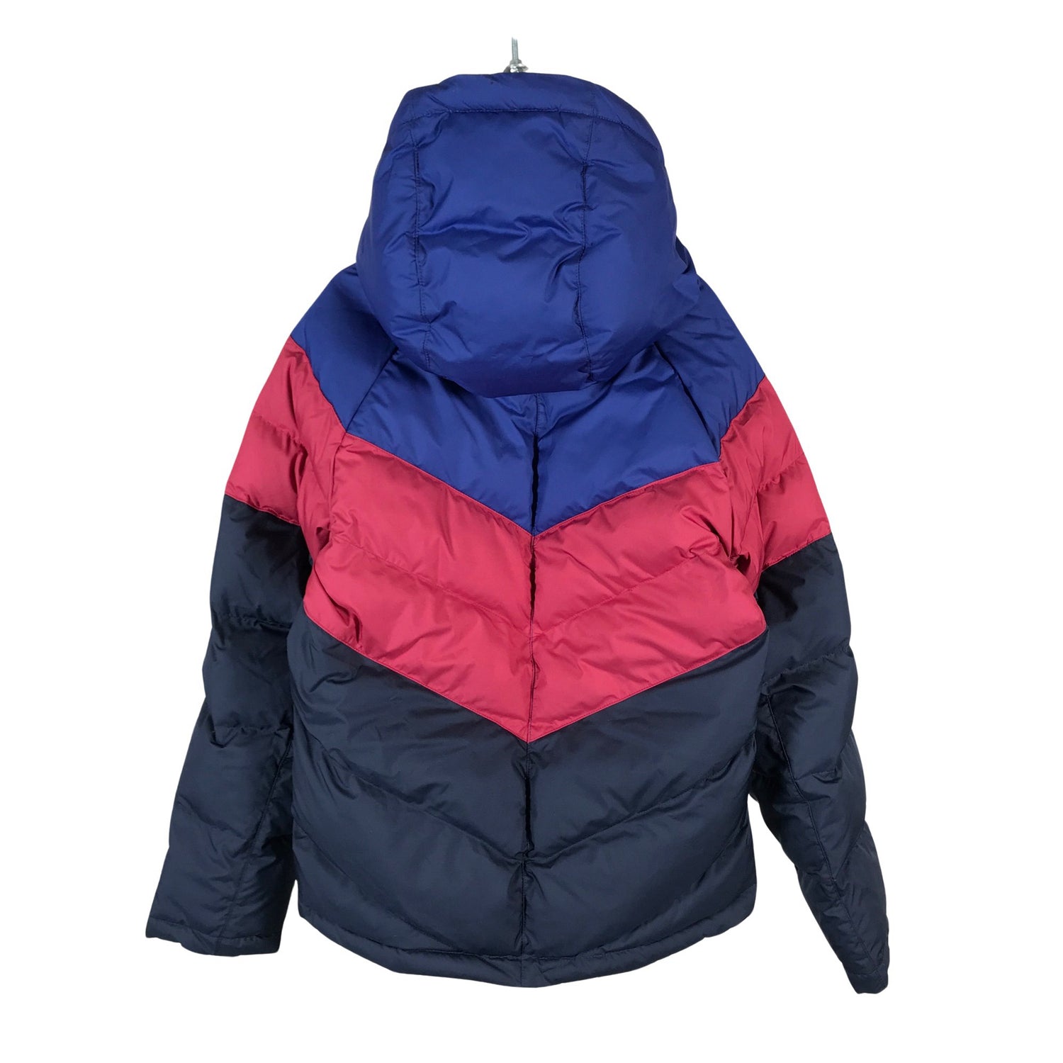 Toppatakki  Toppatakki, koko 134 - 140  Nike 
