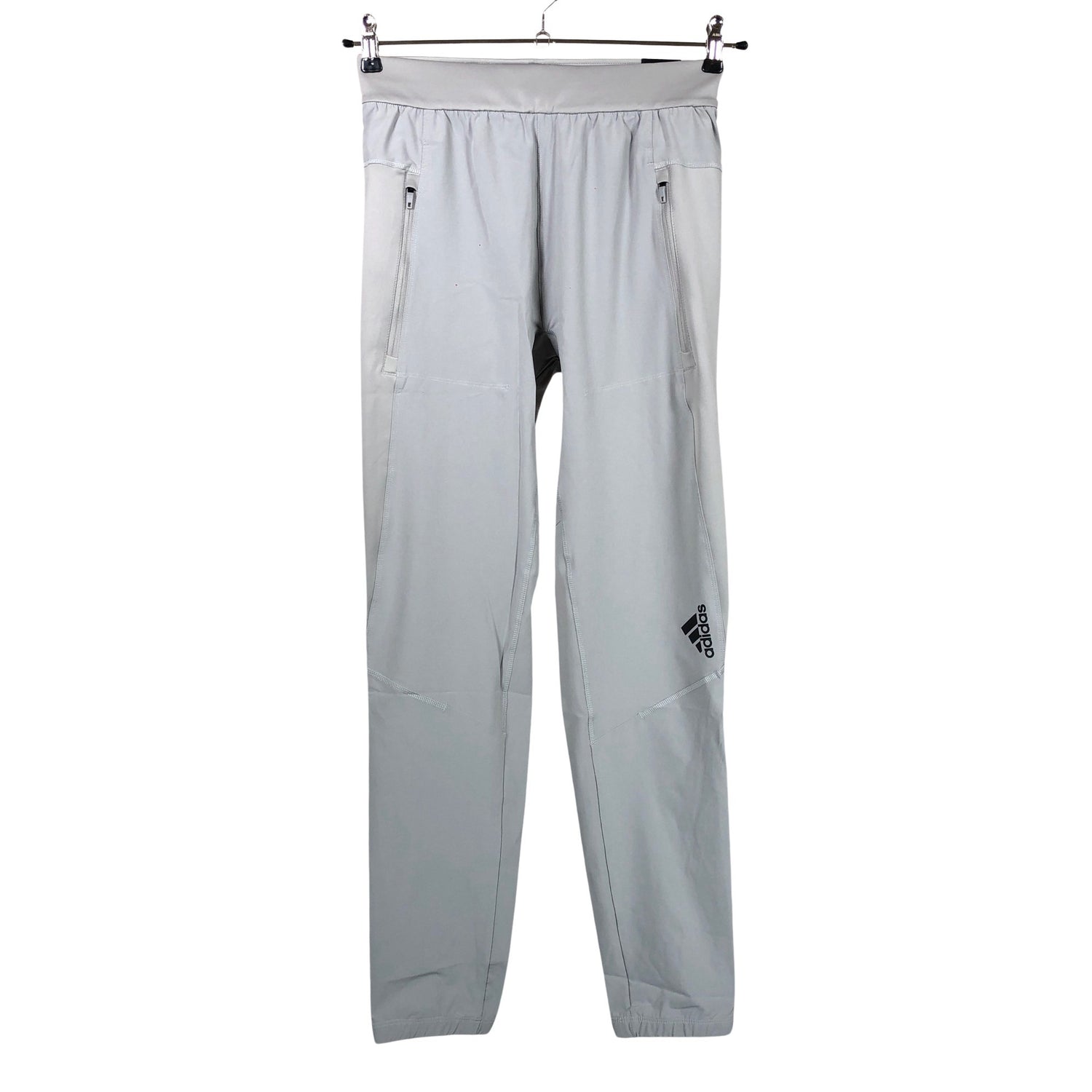  Urheiluhousut  Urheiluhousut, koko S  Adidas 