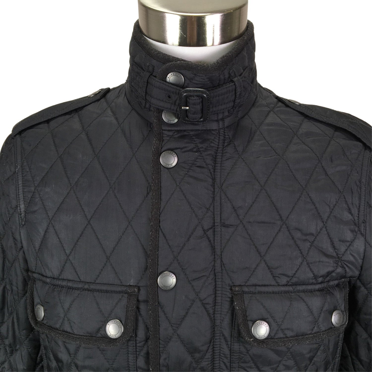 Tikkitakki, koko M Burberry Kevyttoppatakki
