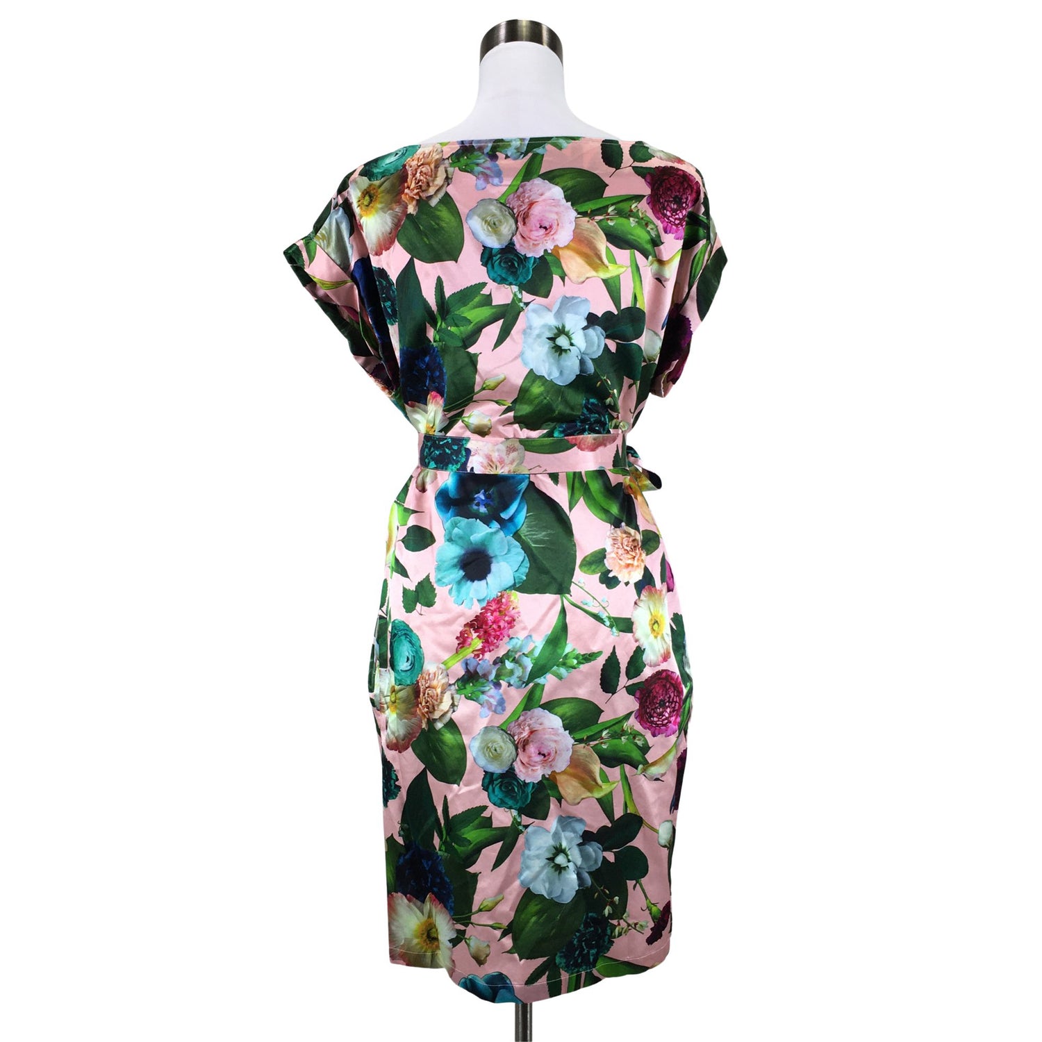  Mekko  Sifonkimekko, koko 38  Uhana Design 