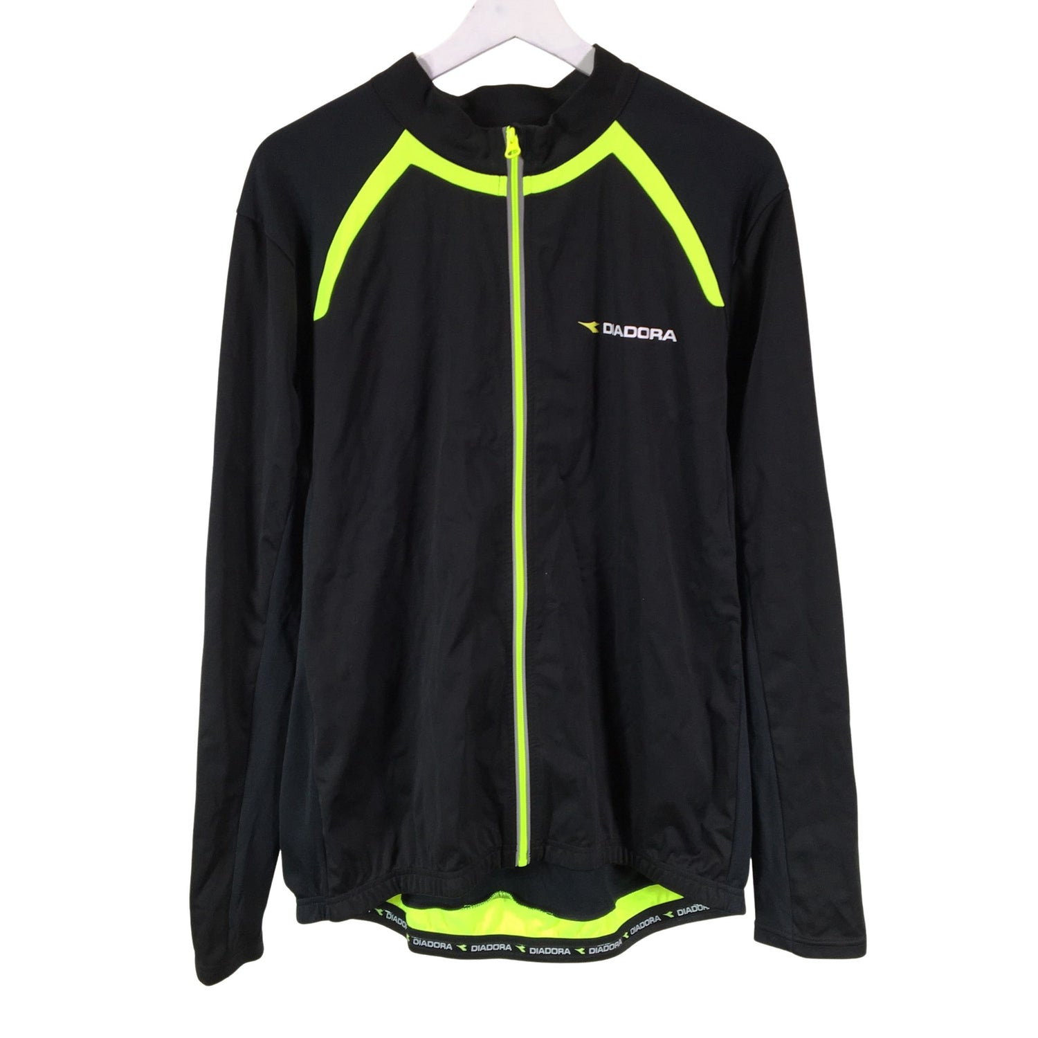  Urheilutakki  Urheilutakki, koko XXL  Diadora 
