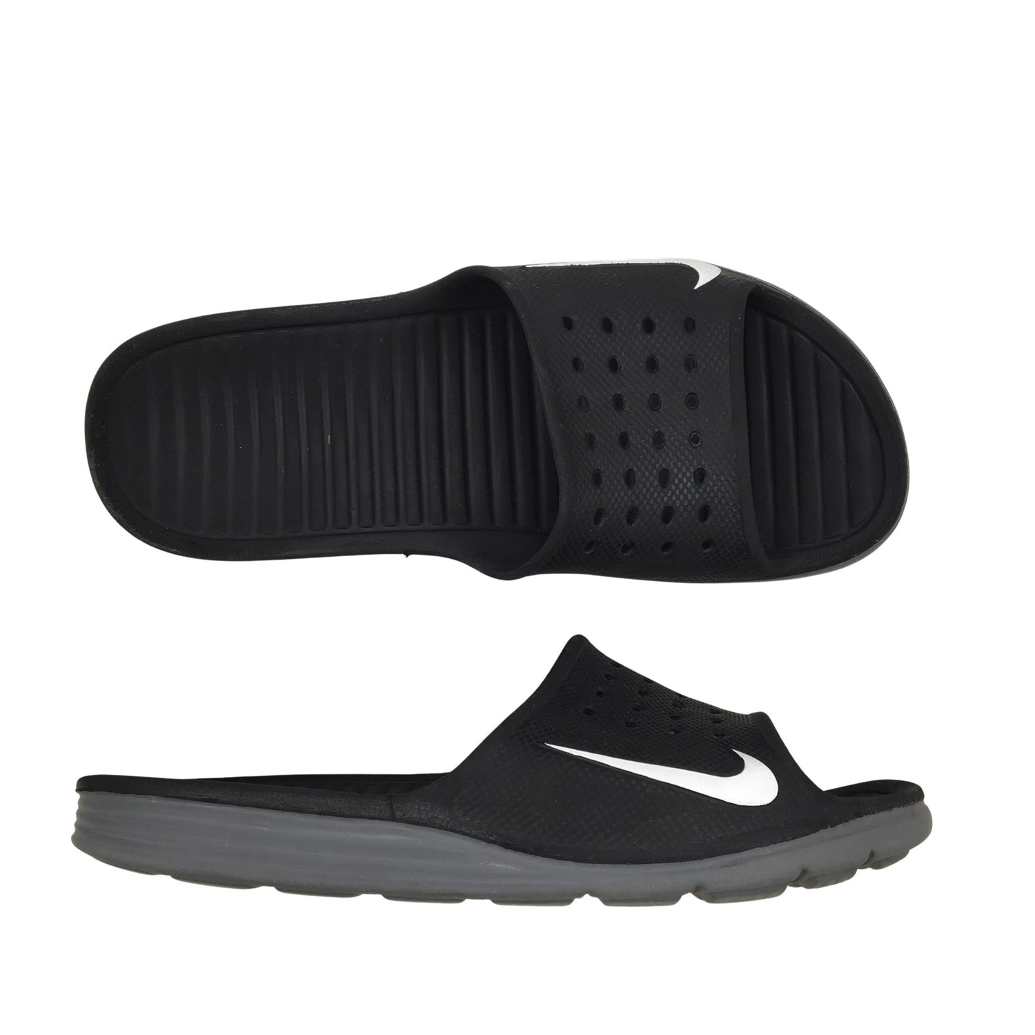  Rantasandaalit  Rantasandaalit, koko 42  Nike 