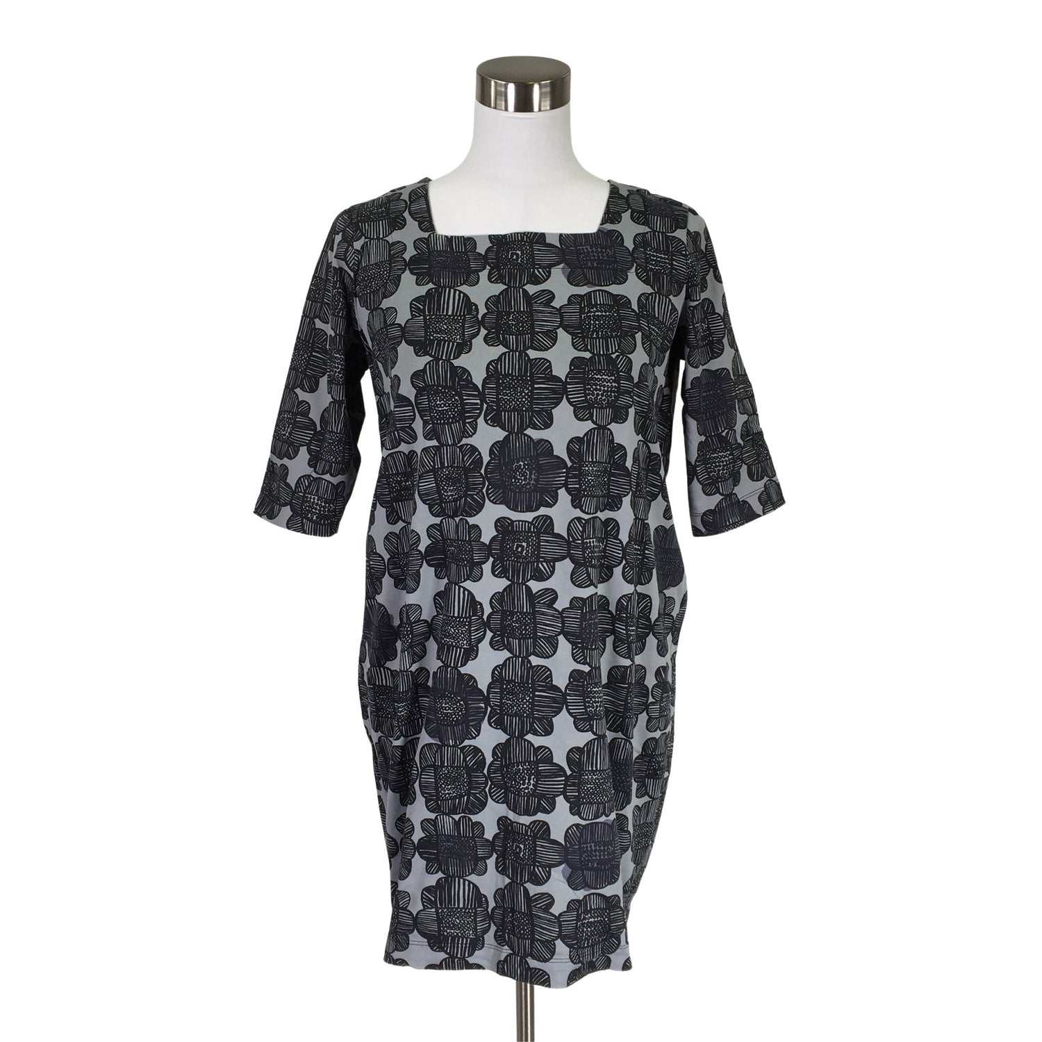  Mekko  Trikoomekko, koko 36  Marimekko 