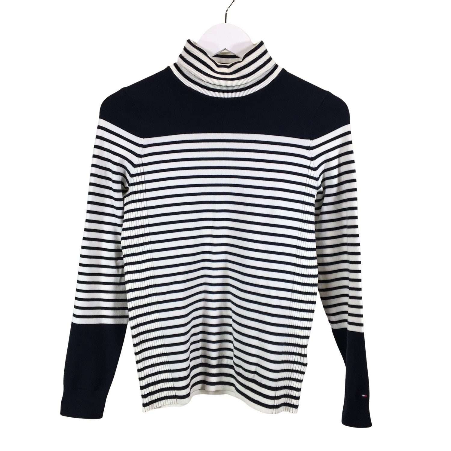  Neulepaita  Neulepaita, koko 38  Tommy Hilfiger 