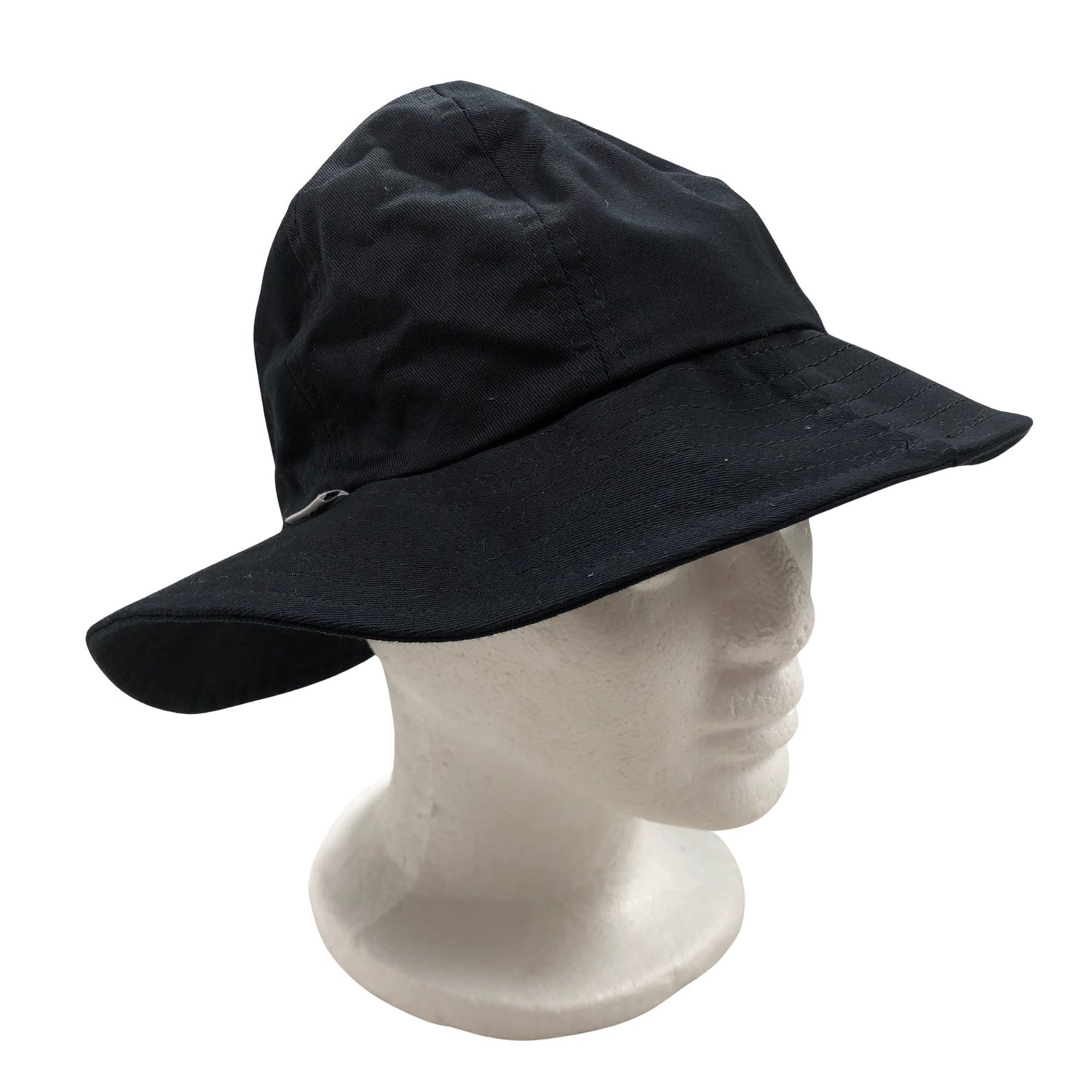  Hattu  Hattu, koko 46 - 48 cm  Gugguu 