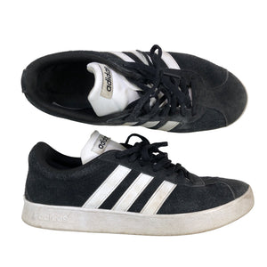Unisex Adidas - Tennarit, koko 40 -  (1)