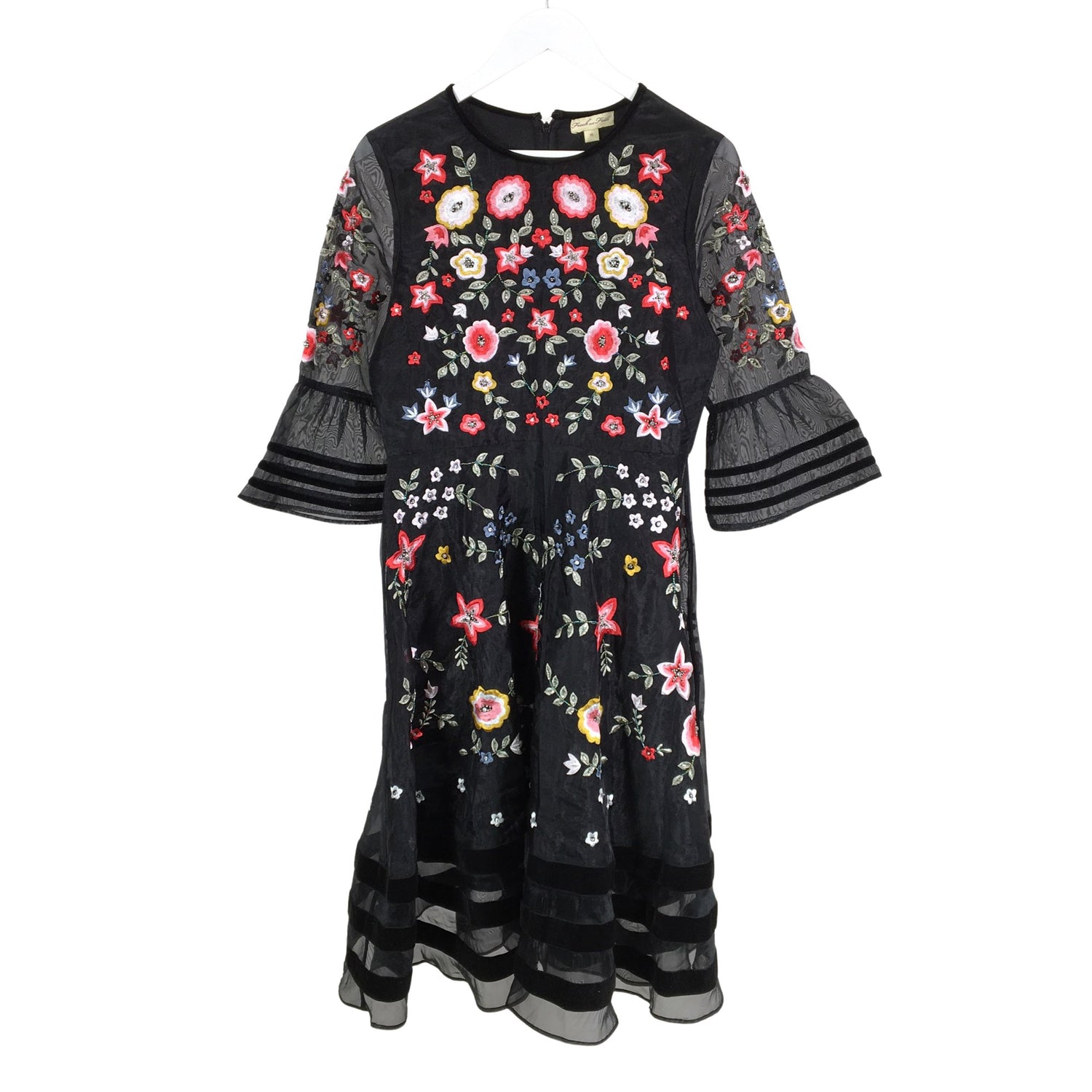 Juhlamekko  Juhlamekko, koko 40  Frock and Frill 