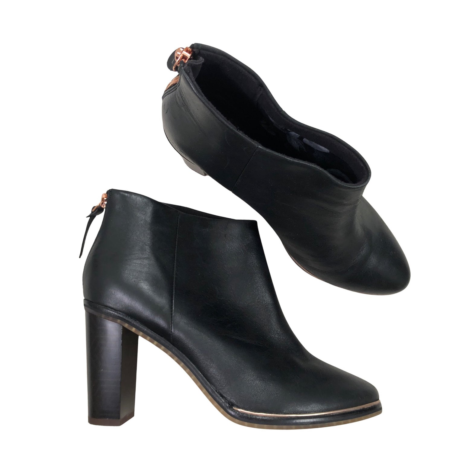  Nilkkurit  Nilkkurit, koko 39  Ted Baker 