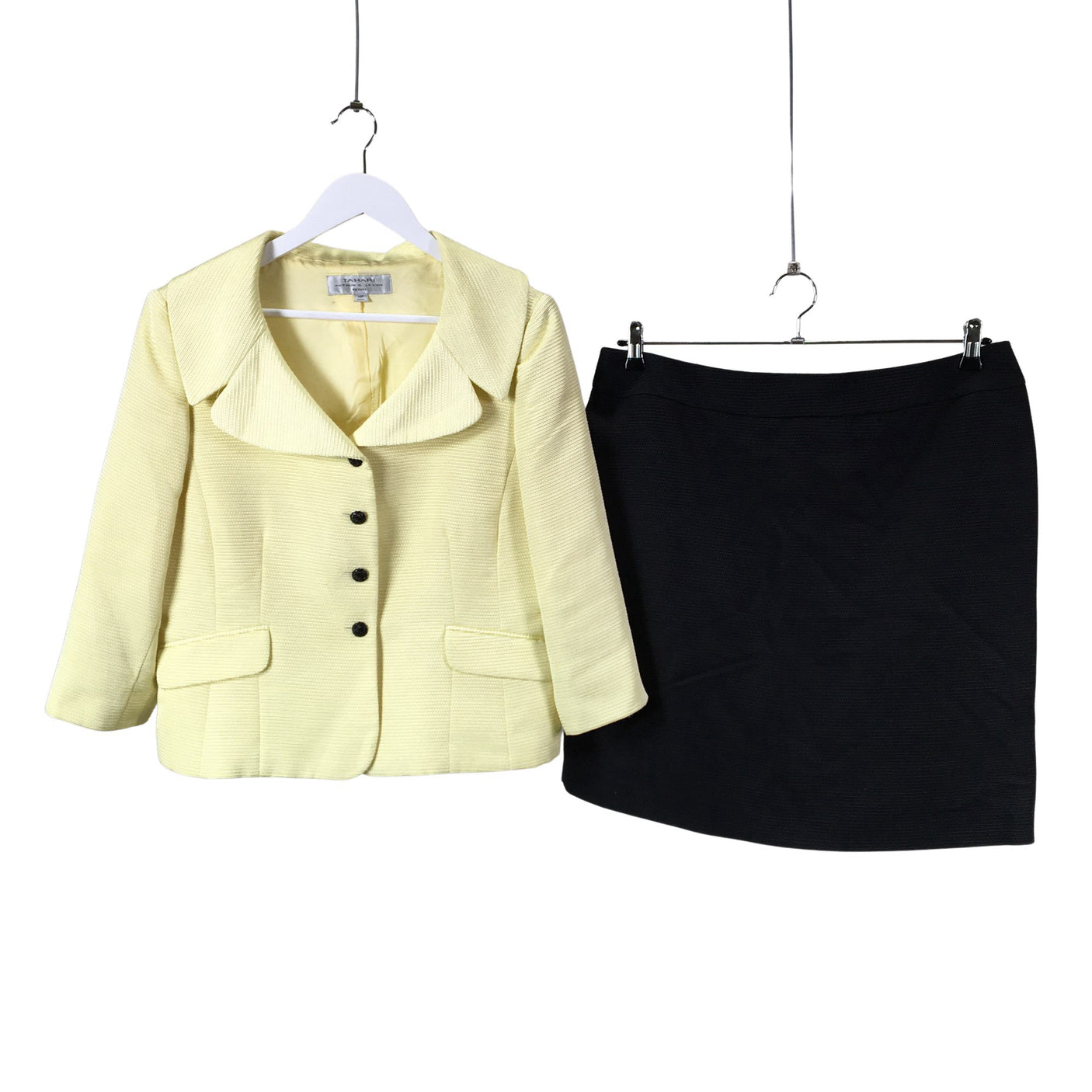 Unisex Tahari - Jakkupuku, koko 42 -  (1)